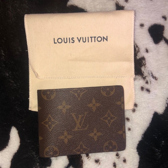 Louis Vuitton Multiple wallet - Picture 1 of 5